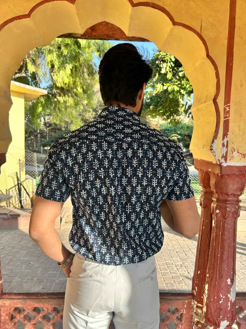 Men’s Navy Blue Printed Casual Shirt