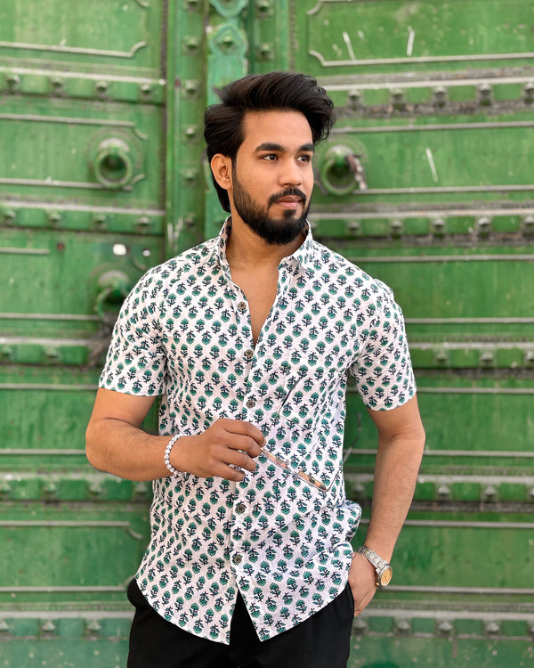 Men’s Stylish Printed Short-Sleeve Shirt