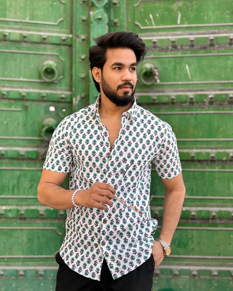 Men’s Stylish Printed Short-Sleeve Shirt