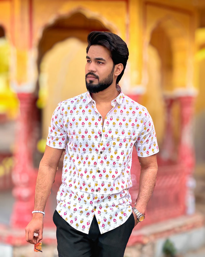 Men’s Floral Printed Short-Sleeve Cotton Shirt