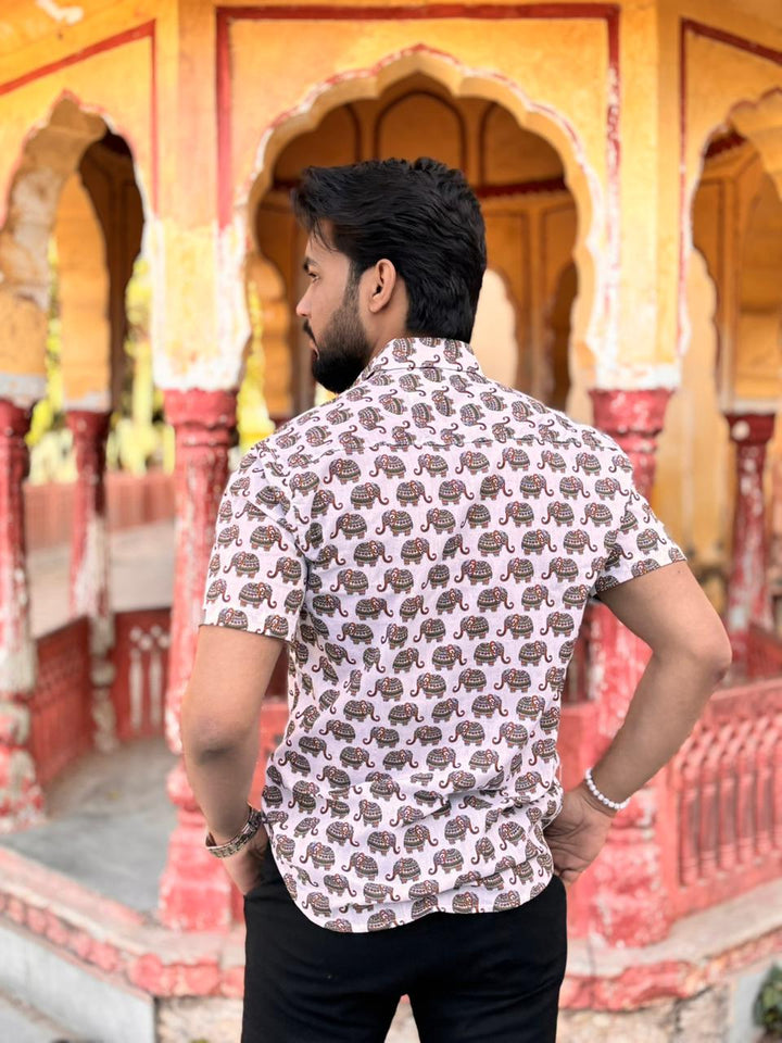 Men’s Ethnic Elephant Print Short-Sleeve Shirt