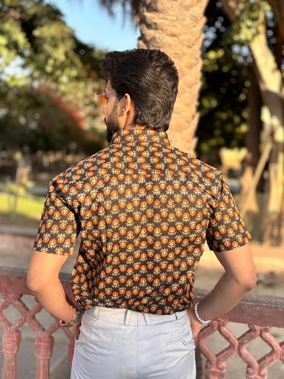 Men’s Black & Brown Printed Casual Shirt