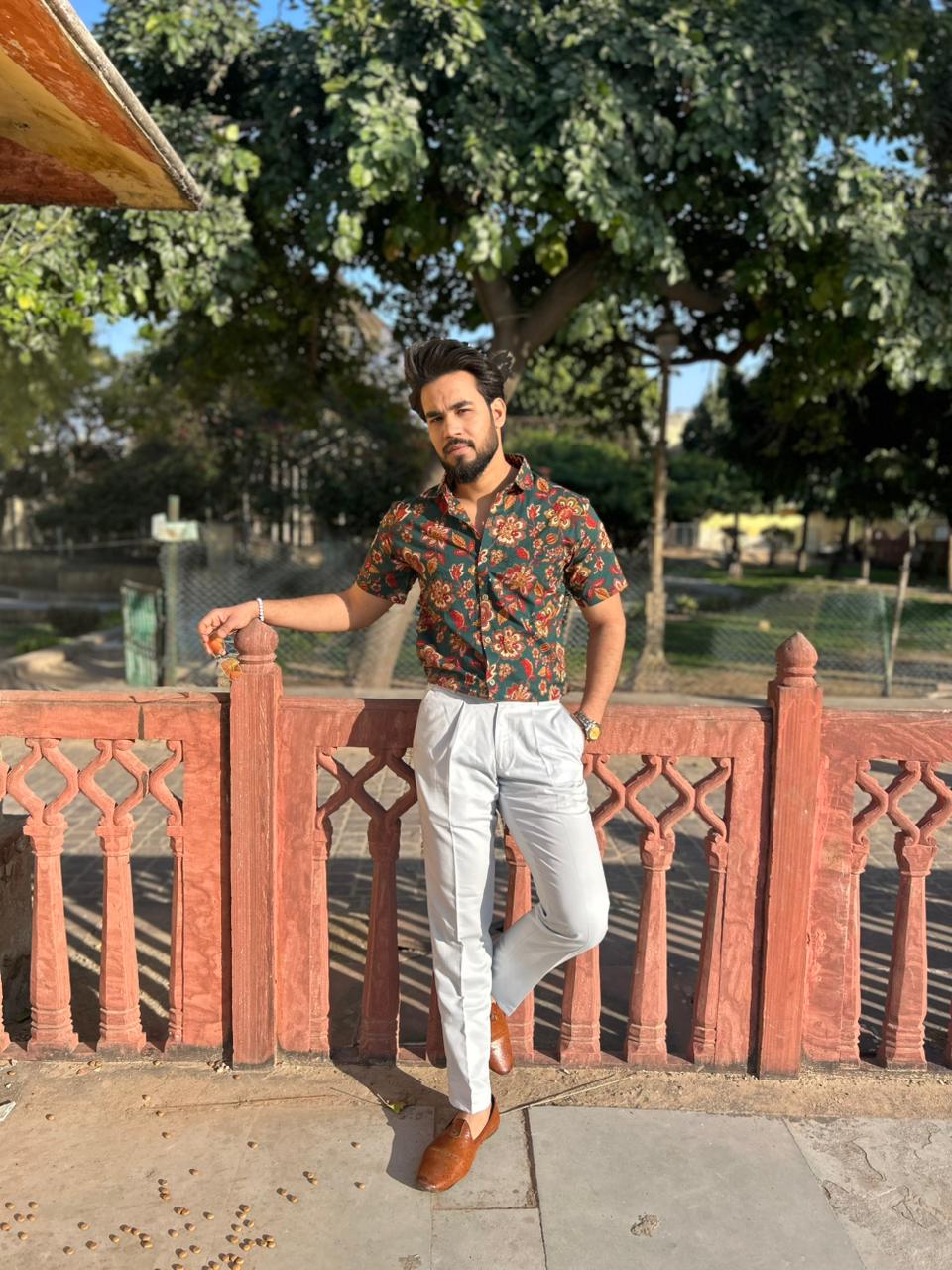 Men’s Dark Green Floral Printed Casual Shirt